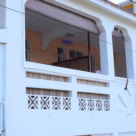 Mauri Holidays 'Budgeted Apartment' La Gaulette Pokoj fotografie